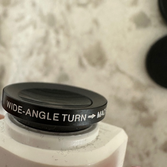 🆕 ōlloclip  3-IN-ONE Photo Lens for iPhone 5 - Picture 4 of 13